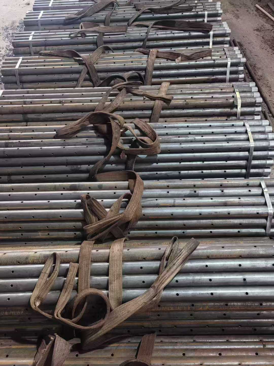 乌拉特前127mm管棚管